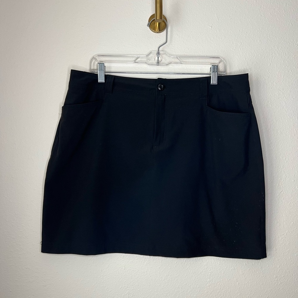 Eddie Bauer Black Skirt size 14